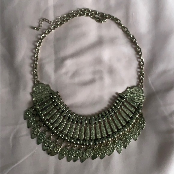 2 Necklaces - Picture 2 of 3